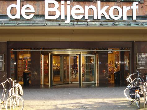 Stores In Netherlands .